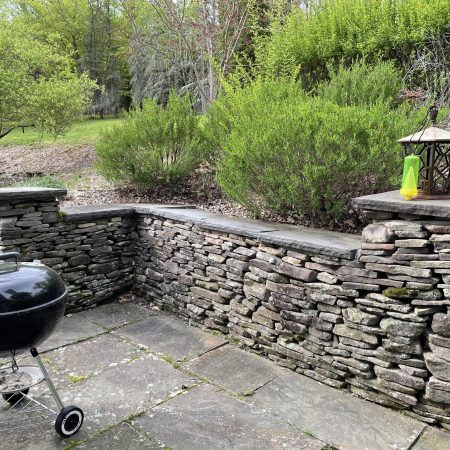 Dry Stackable Stone Wall